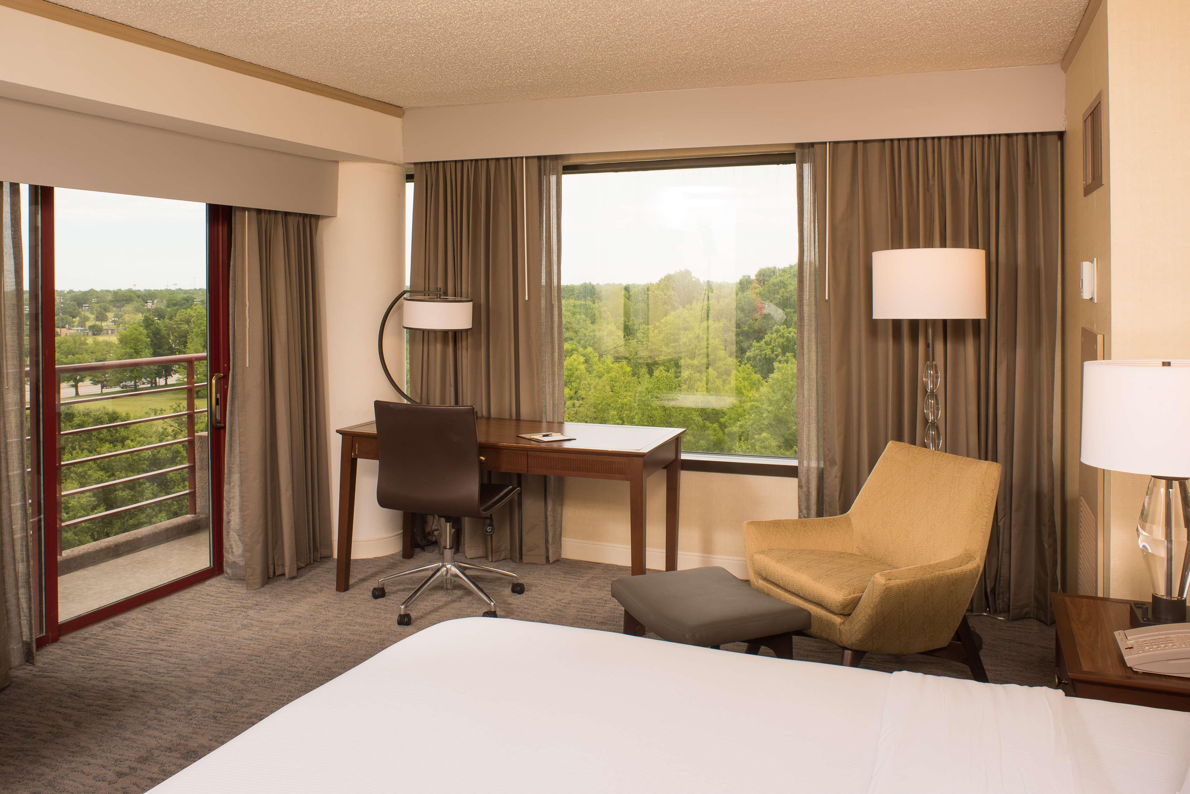 ดับเบิ้ลทรีโฮเต็ล ทุลซา แอท วอร์เรนเพลซ Hotel ทัลซา ภายนอก รูปภาพ