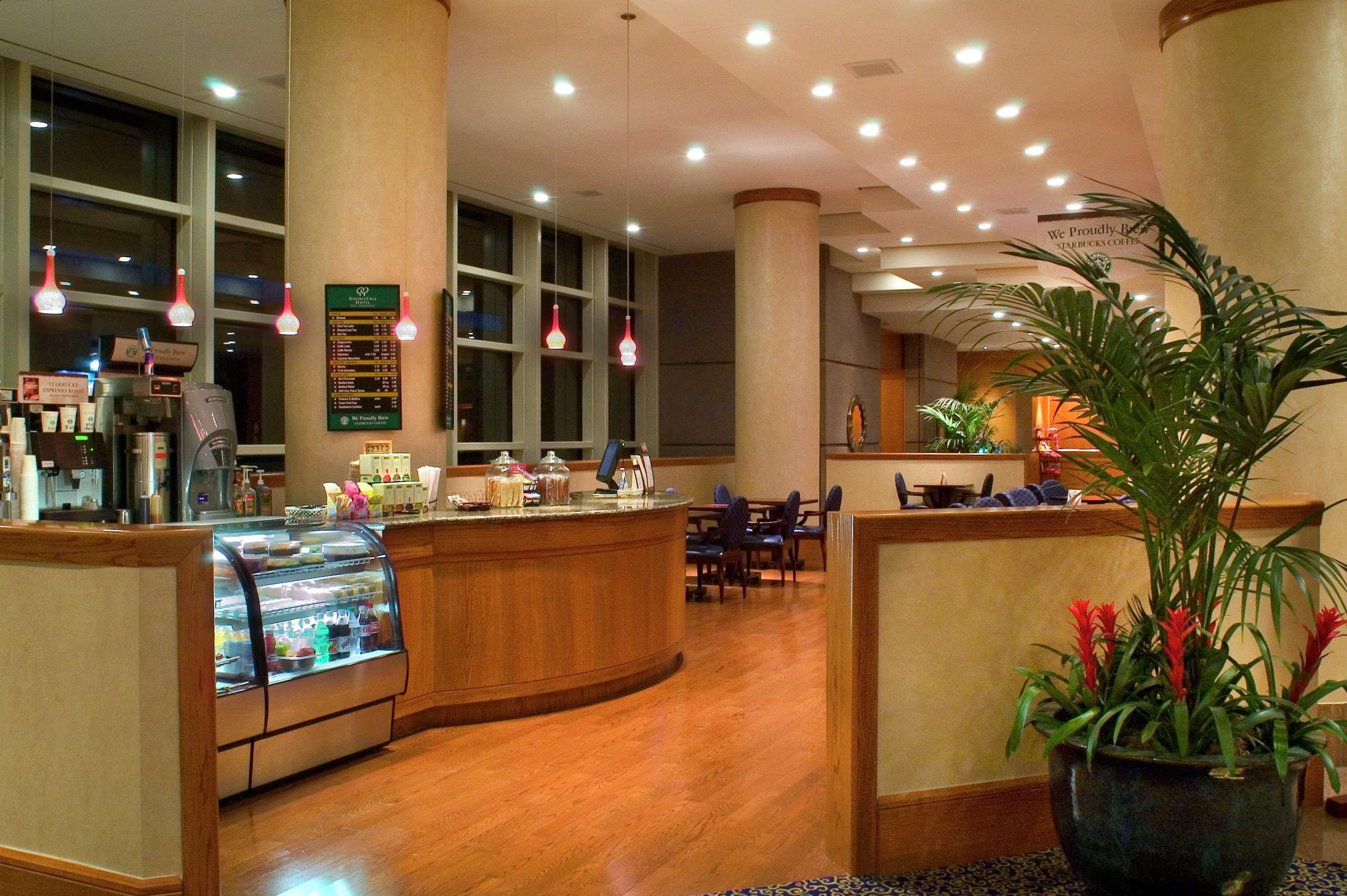 ดับเบิ้ลทรีโฮเต็ล ทุลซา แอท วอร์เรนเพลซ Hotel ทัลซา ภายนอก รูปภาพ