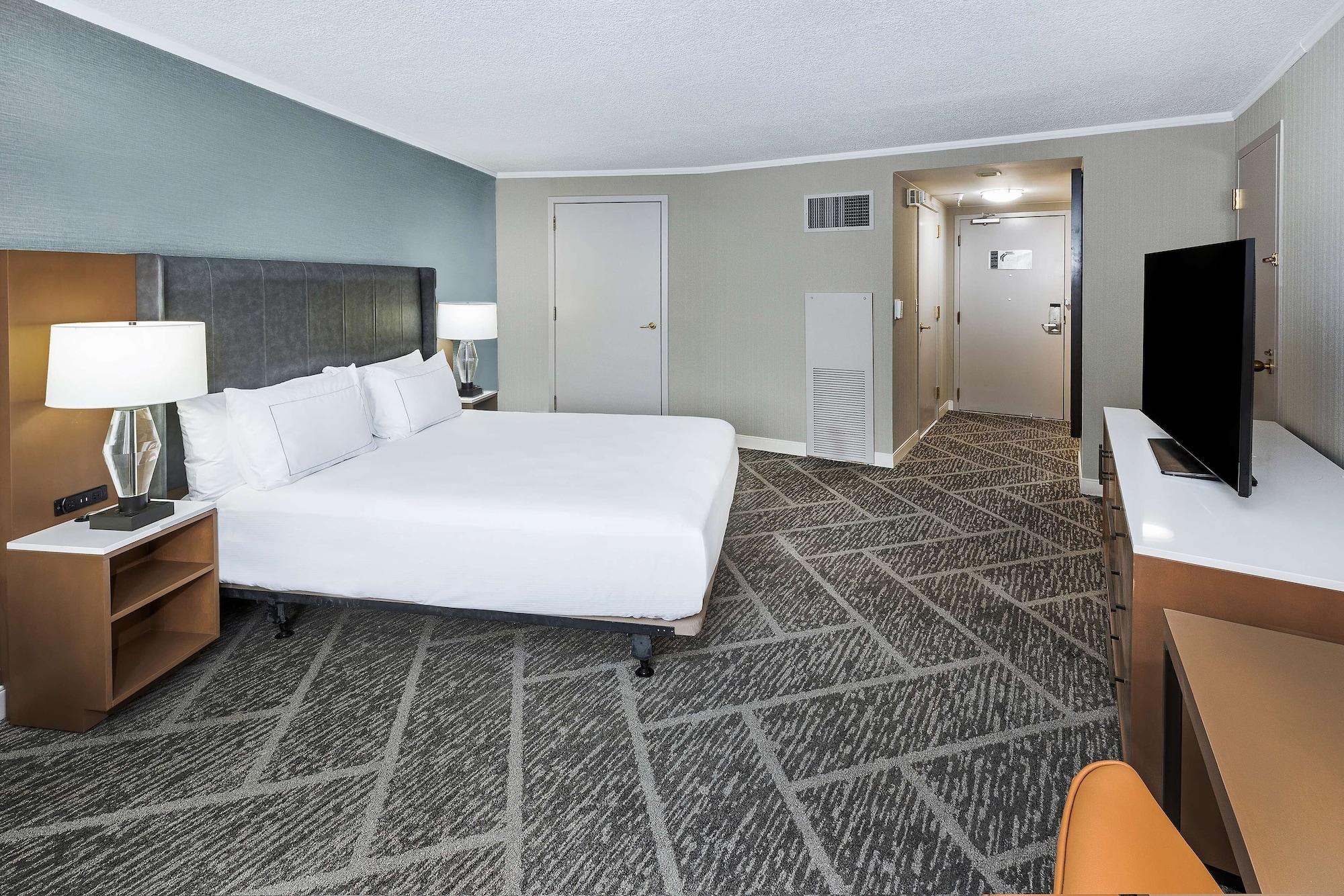 ดับเบิ้ลทรีโฮเต็ล ทุลซา แอท วอร์เรนเพลซ Hotel ทัลซา ภายนอก รูปภาพ