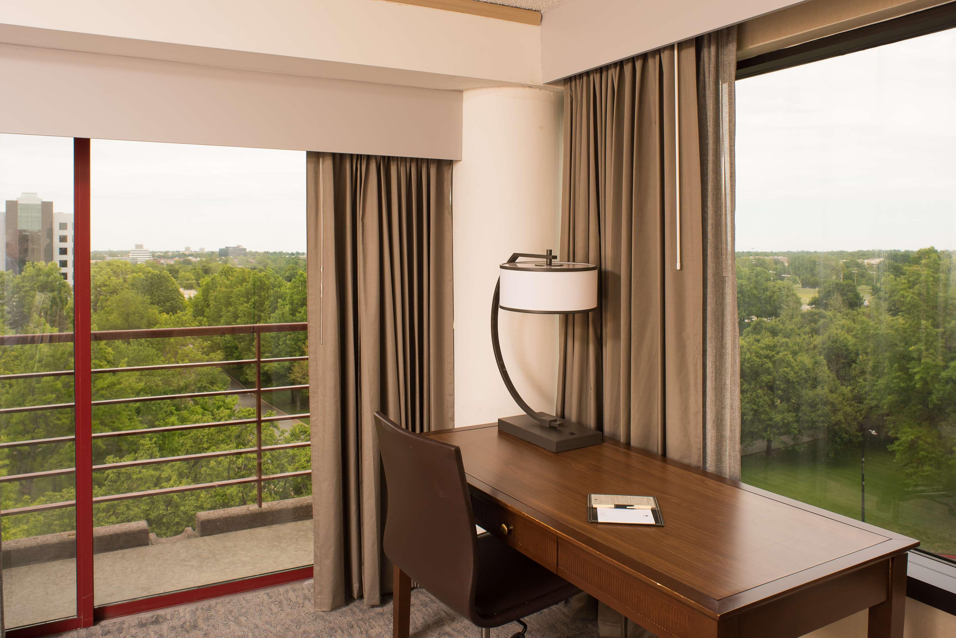 ดับเบิ้ลทรีโฮเต็ล ทุลซา แอท วอร์เรนเพลซ Hotel ทัลซา ภายนอก รูปภาพ