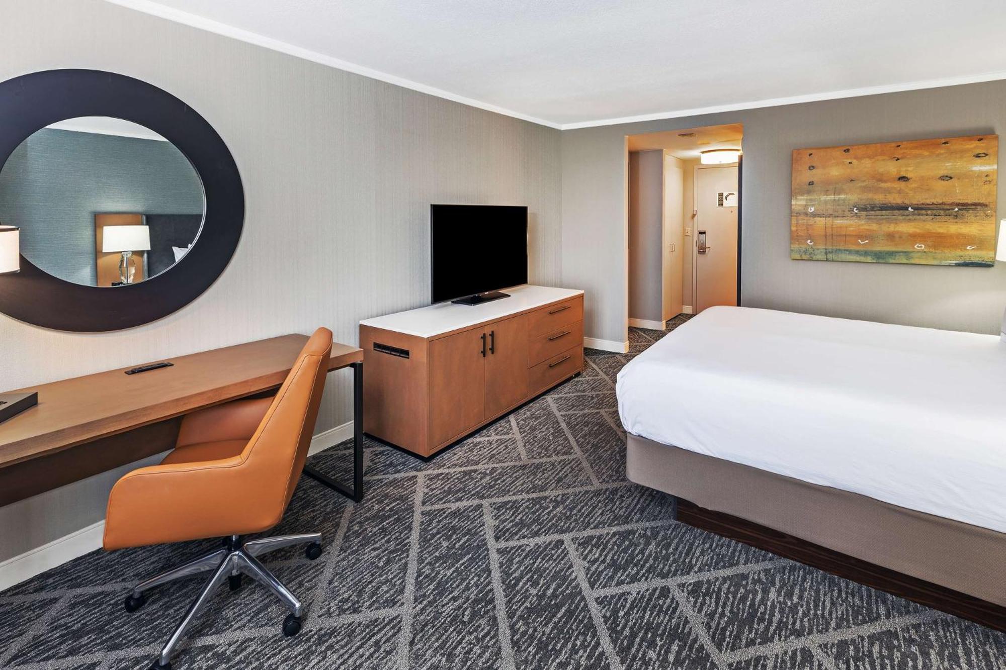 ดับเบิ้ลทรีโฮเต็ล ทุลซา แอท วอร์เรนเพลซ Hotel ทัลซา ภายนอก รูปภาพ